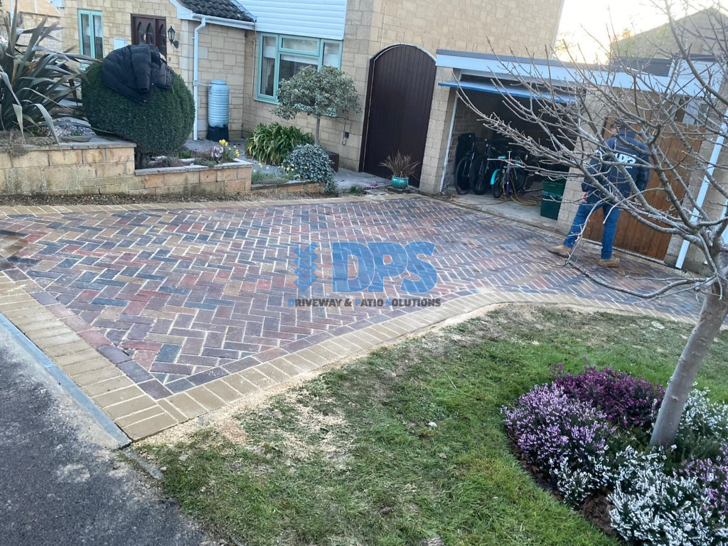 Block Paved Driveway with Buff Border in Gloucester