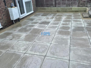 Slabbed Patio with Grey Resin Grout in Cheltenham