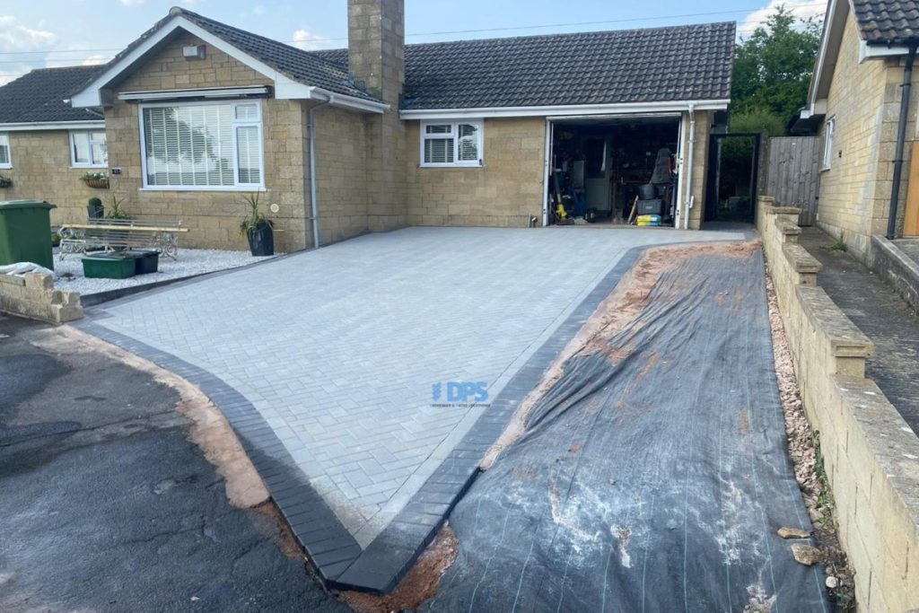 Natural Grey Block Paved Driveway with Charcoal Border in Cirencester (3)