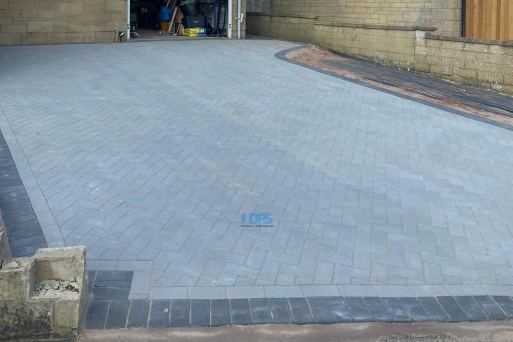 Natural Grey Block Paved Driveway with Charcoal Border in Cirencester (4)